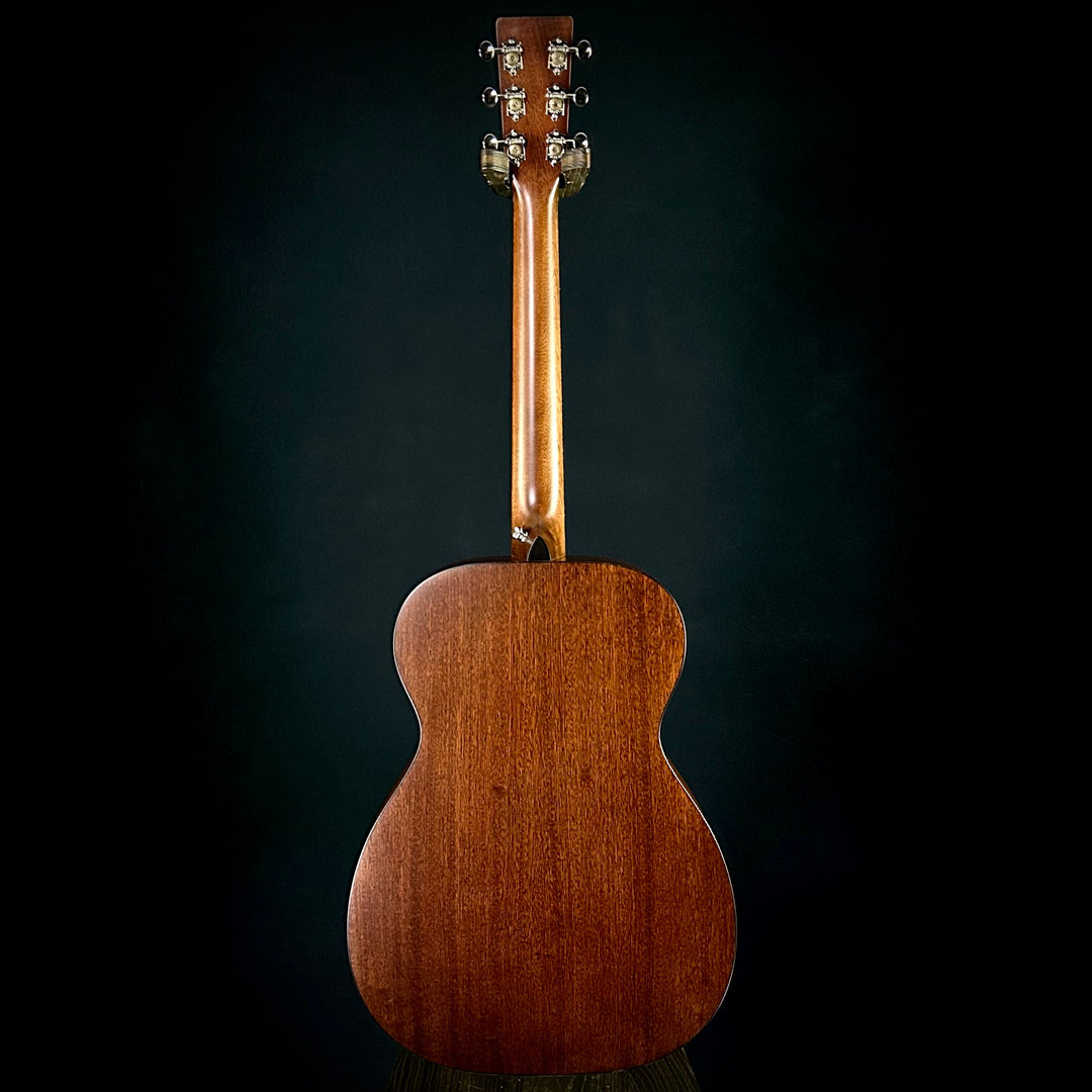Martin 00-10E Retro - Joe Bonamassa