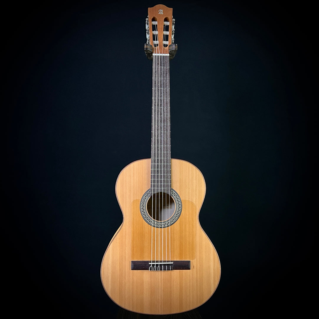 Alhambra 2F Flamenco Cedar Sycamore
