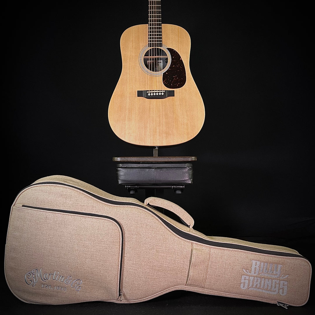 Martin D-X2E Billy Strings