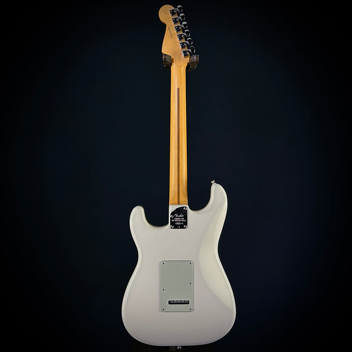 Fender American Professional Stratocaster HSS