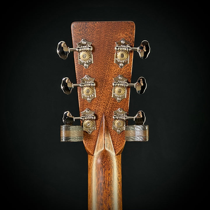 Martin M-28