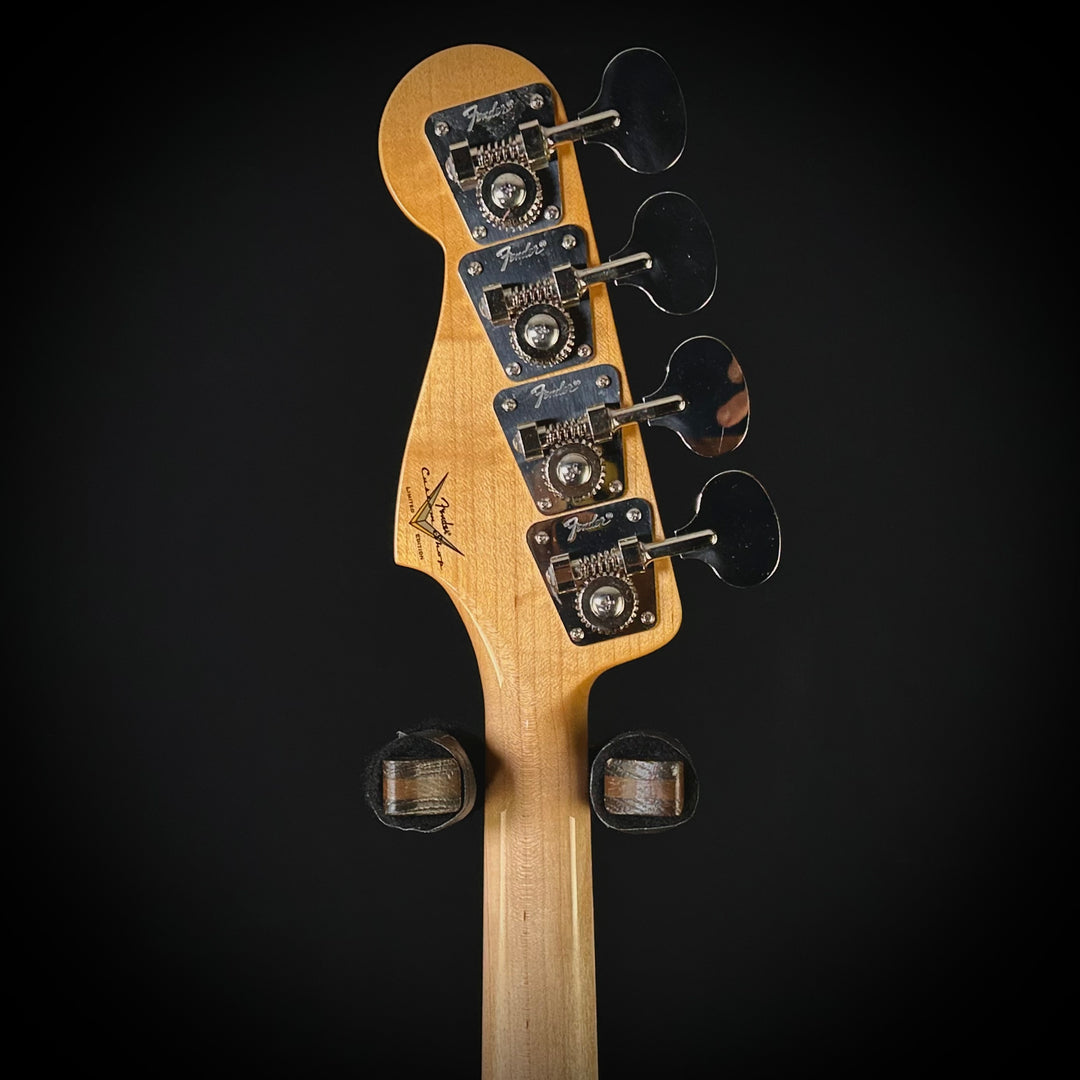 Fender Custom Shop Limited Jazz Bass