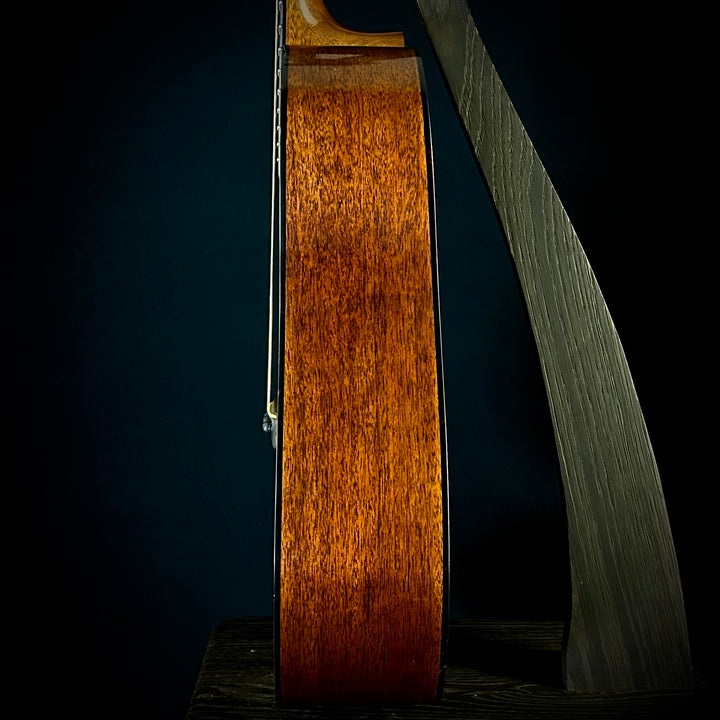 Martin D-18 Authentic 1937 - Aged