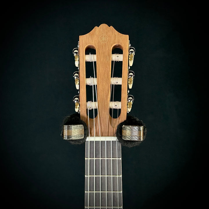 Yamaha GL1 Guitalele