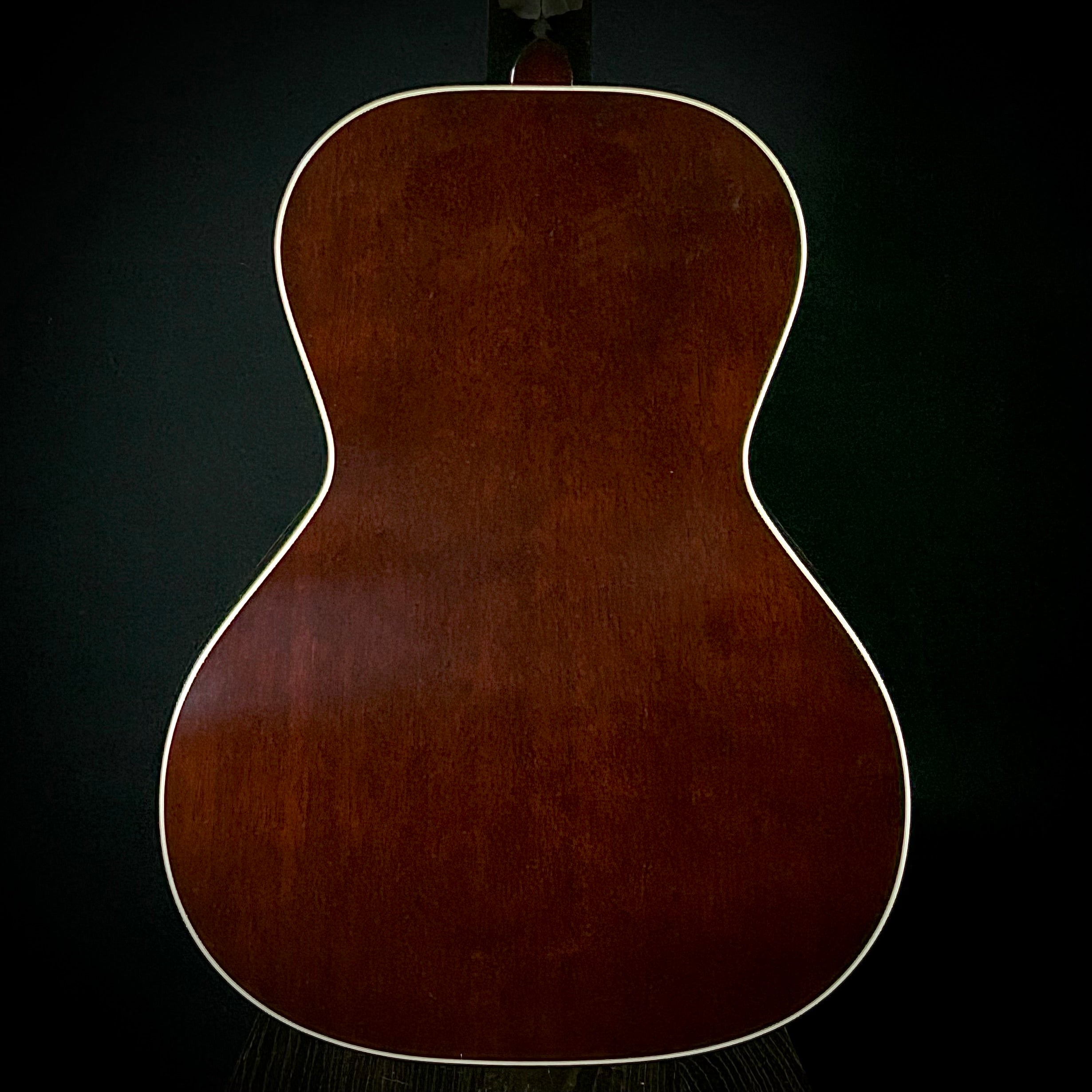 Gibson L-00 Standard – Music Villa MT