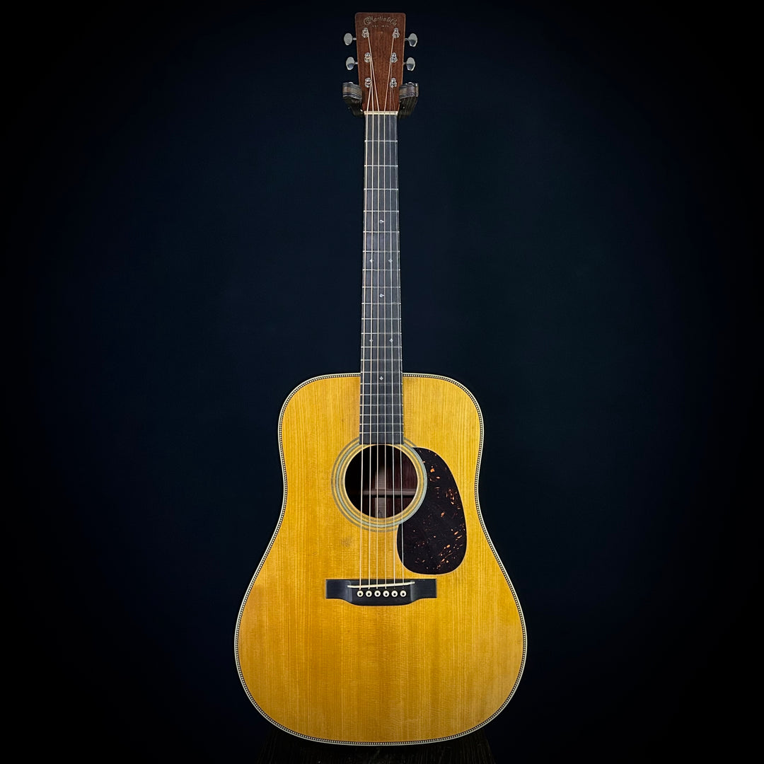Martin D-28 Authentic 1937 Aged - Guatemalan Rosewood