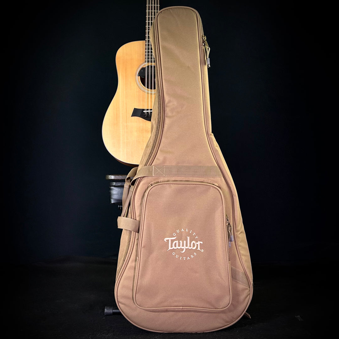 Taylor 150CE - Bajo Quinto