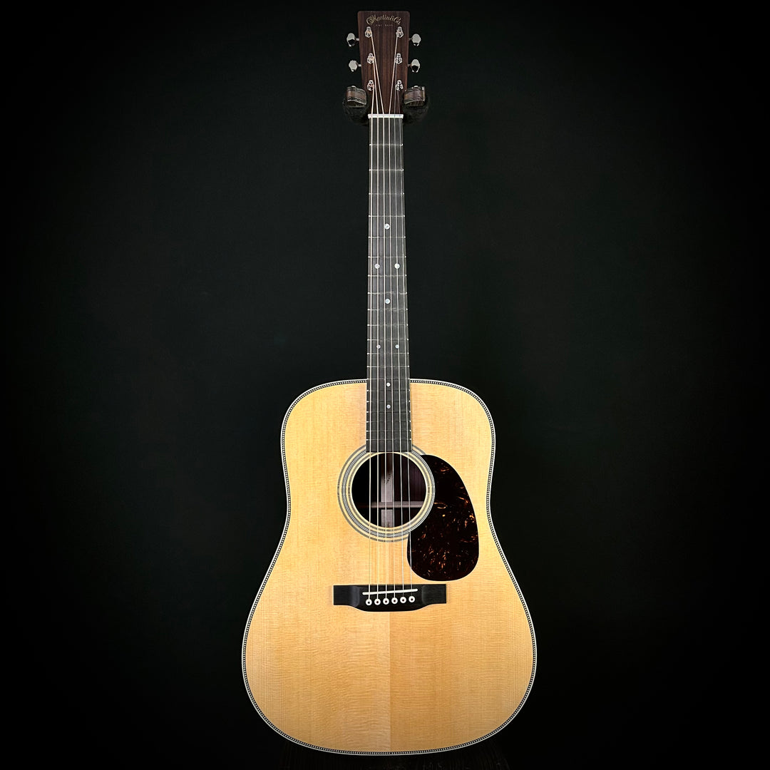 Martin Custom Shop 28 Style, Dreadnought Short Scale 1 3/4"