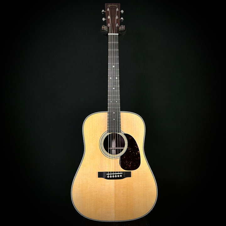 Martin Custom Shop 28 Style, Dreadnought Short Scale 1 3/4"