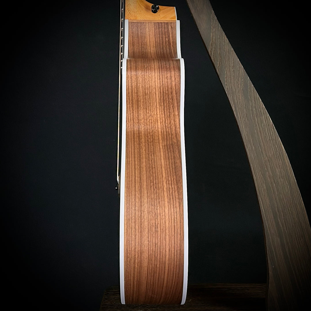 Taylor 212CE - Torrefied Spruce