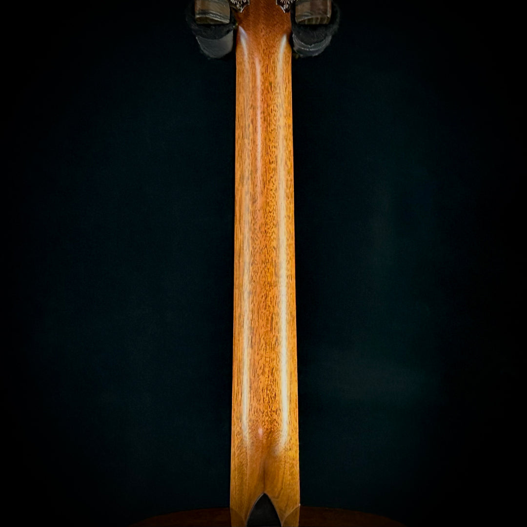 Martin D-18