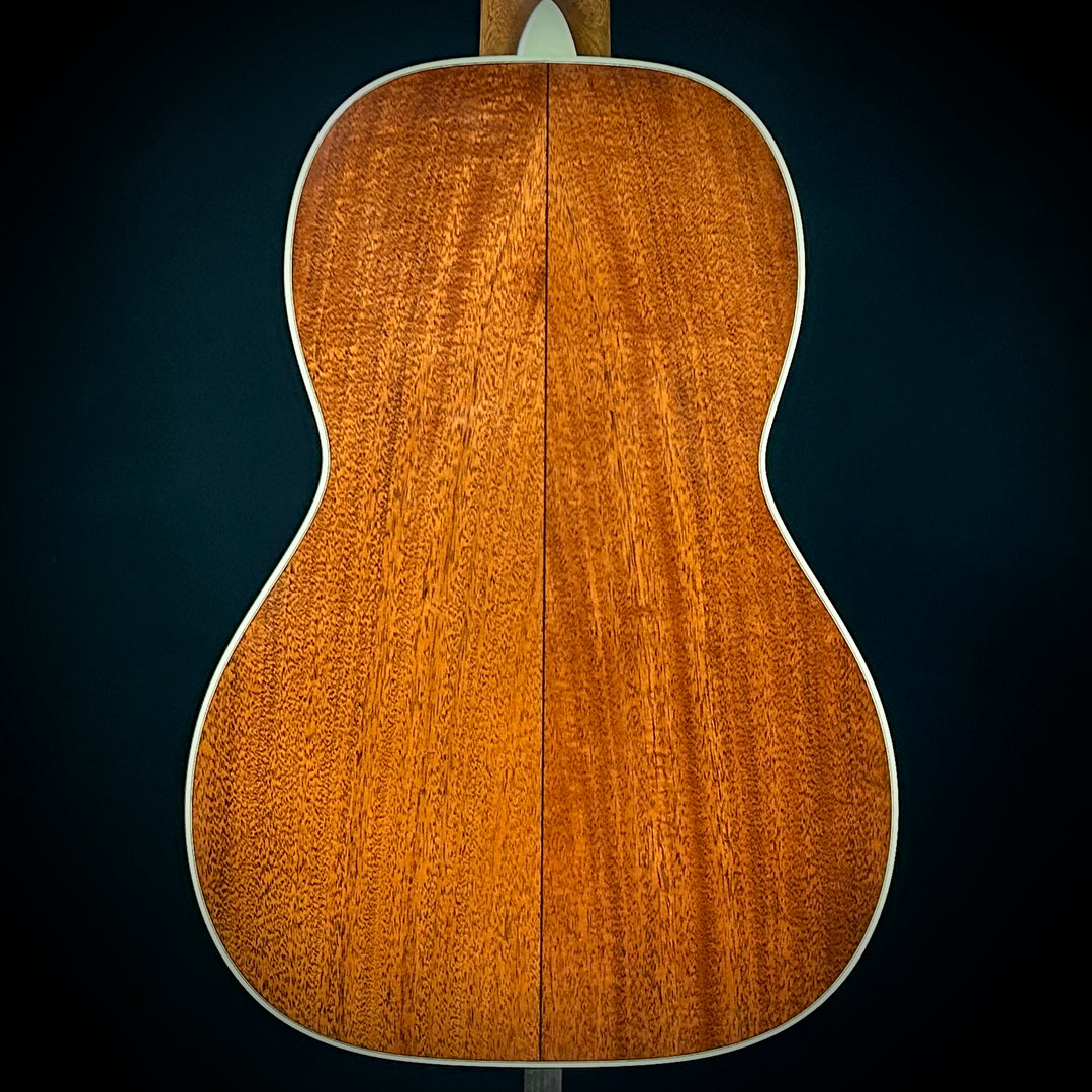Martin 18 Style, Size 5 "terz"  - All Mahogany