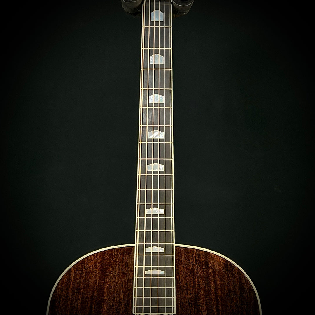 Taylor Custom Grand Pacific - Mahogany