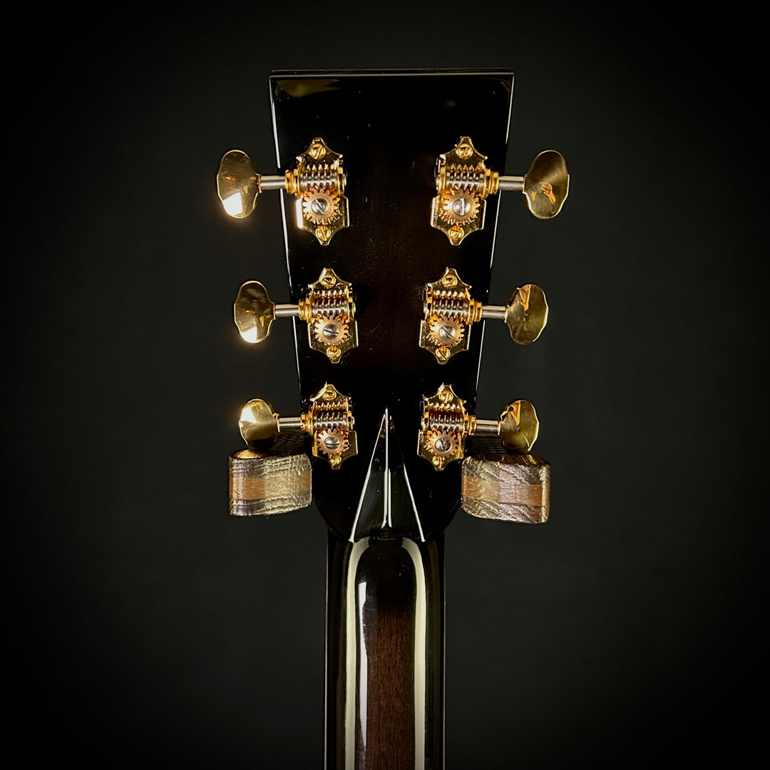 Martin Custom Shop M Paisley - Ember Burst