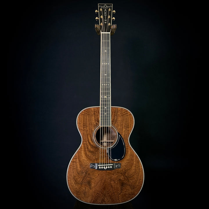 Martin Music Villa Custom Shop OM - Bastogne Walnut