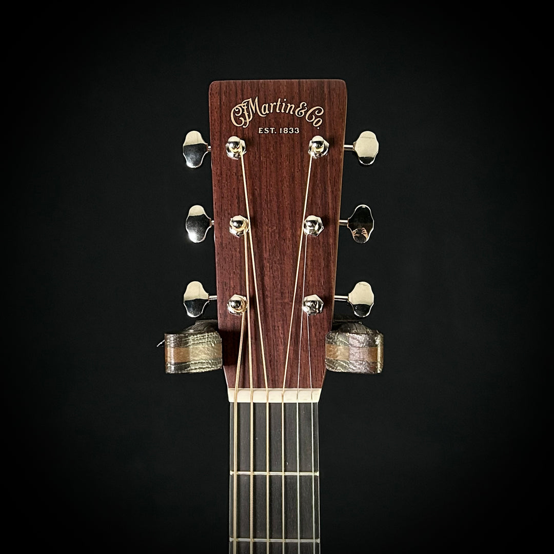 Martin D-28