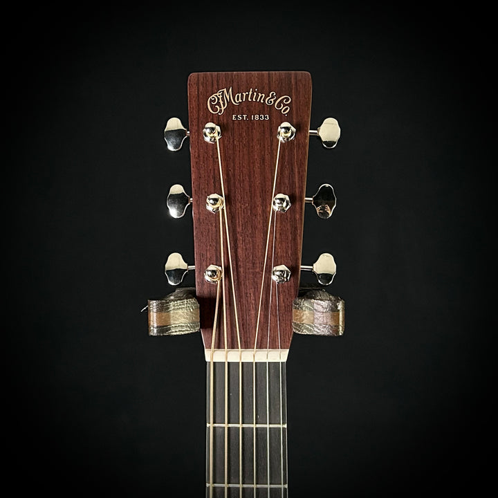 Martin D-28