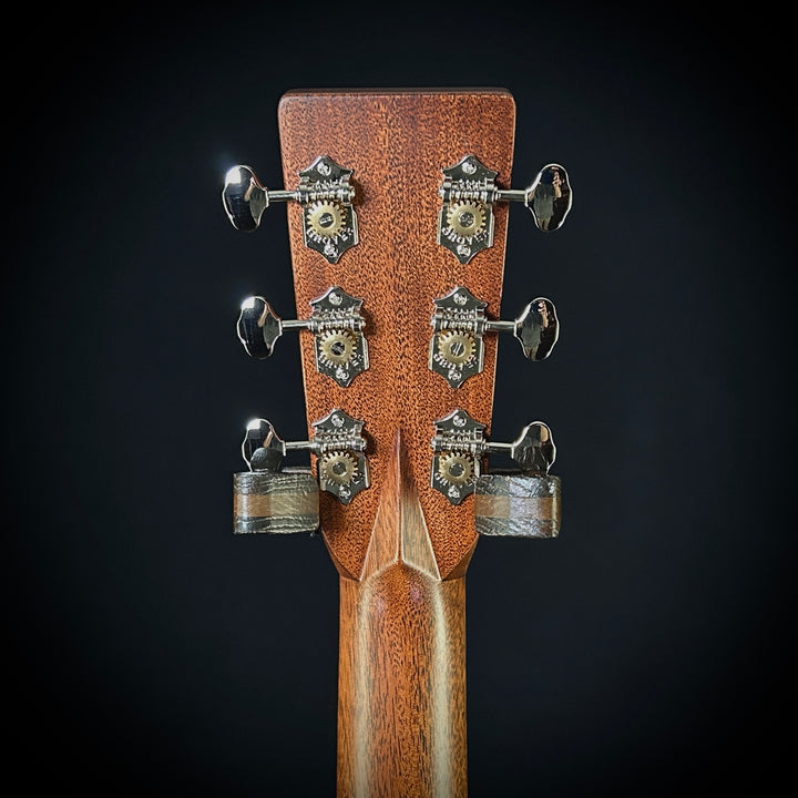 Martin M-28