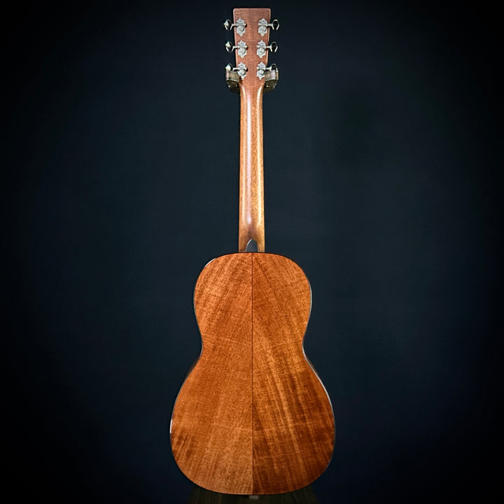 Martin Custom 18 Style - Size-2