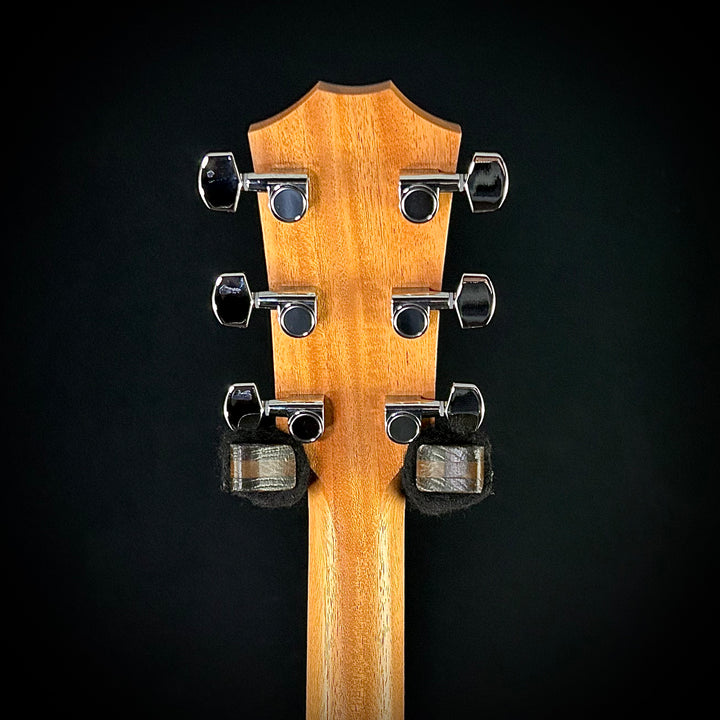 Taylor 214ce - Walnut