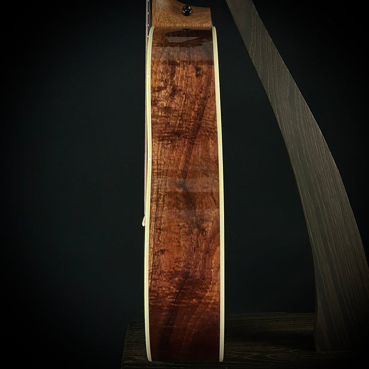 Taylor Gold Label 814e - Koa Natural