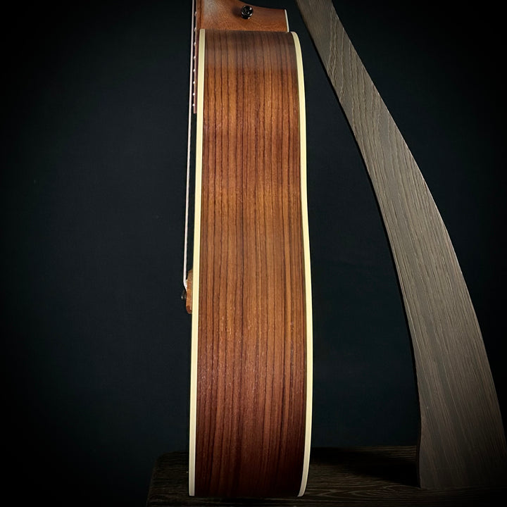 Taylor C18 MV Custom - Rosewood