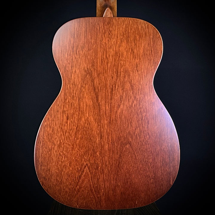 Martin 00-15M