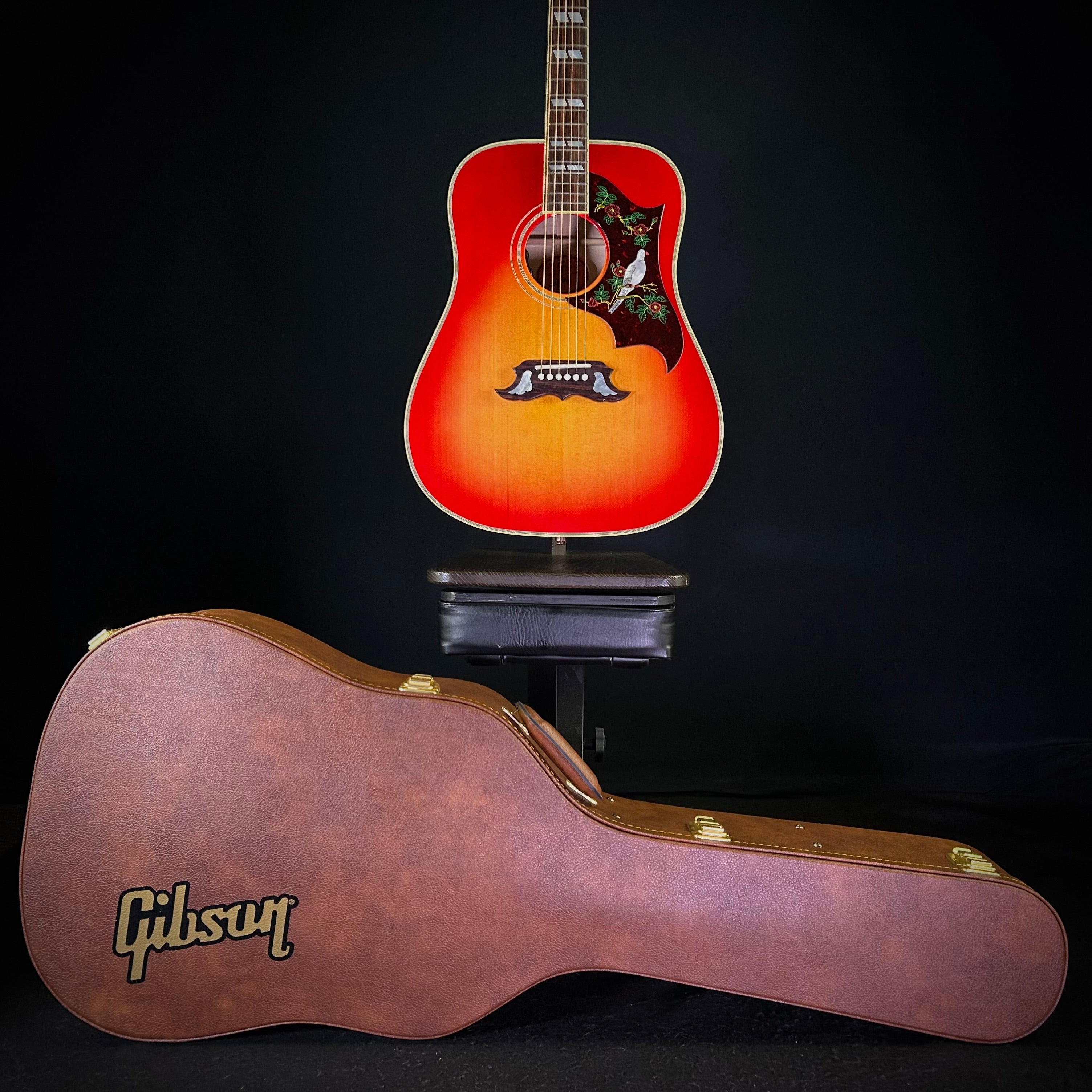 Gibson Dove Original - Vintage Cherry Sunburst – Music Villa MT
