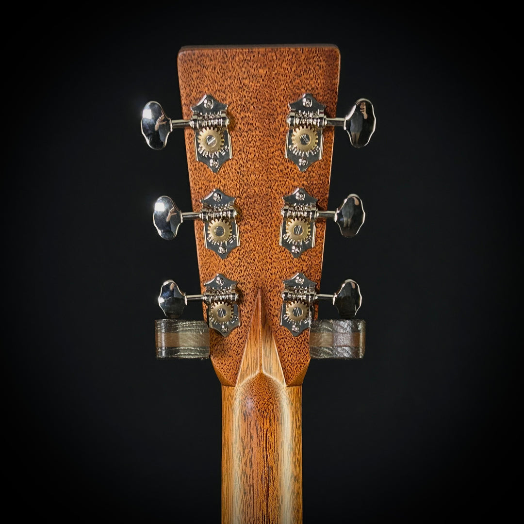 Martin D-28