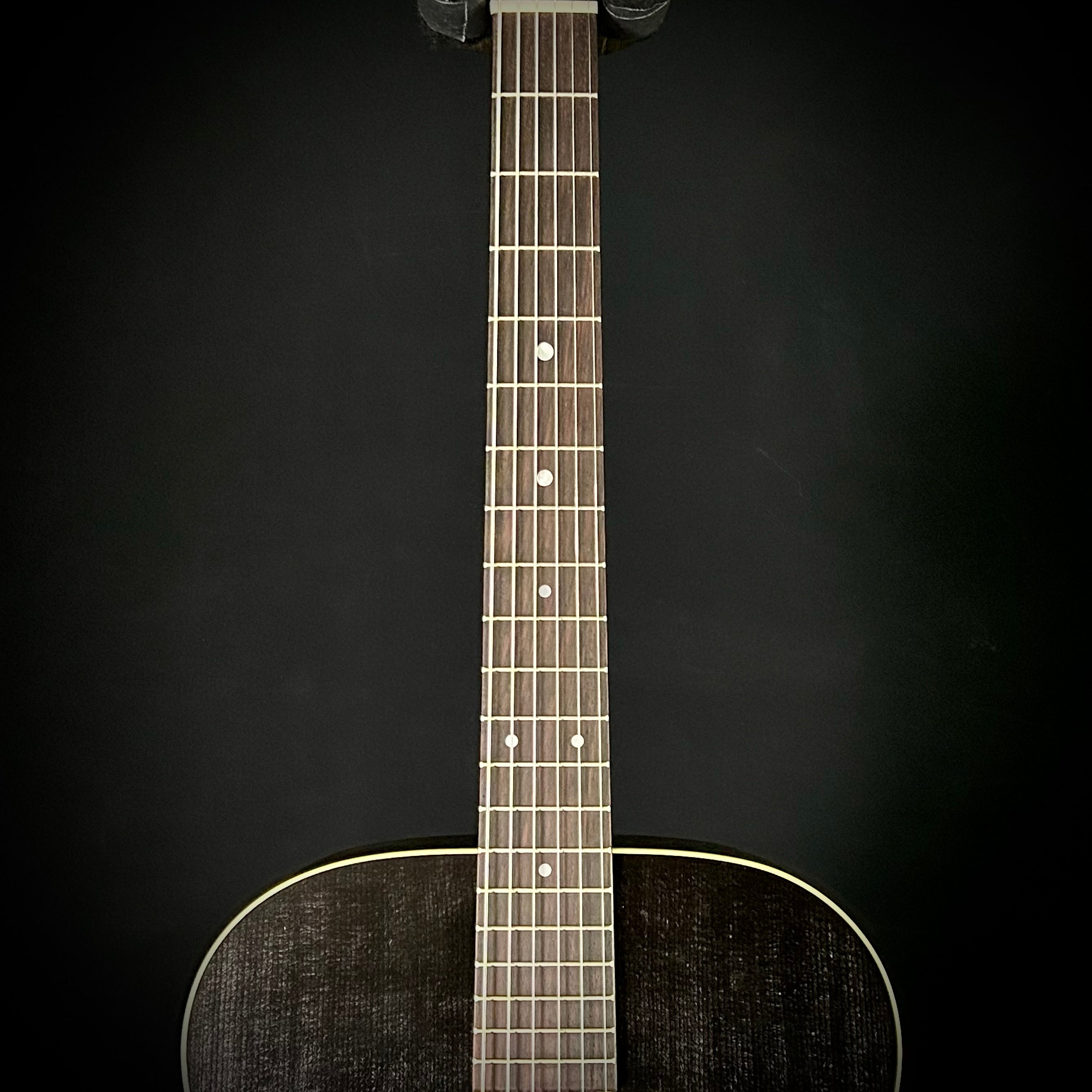 Martin 000-17E - Black Smoke – Music Villa MT