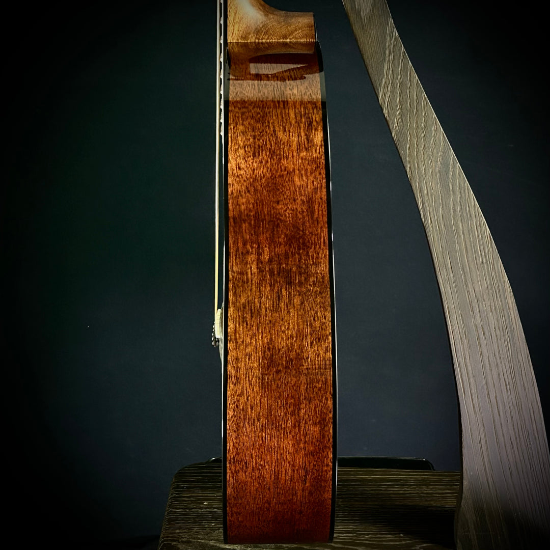 Martin 00-18