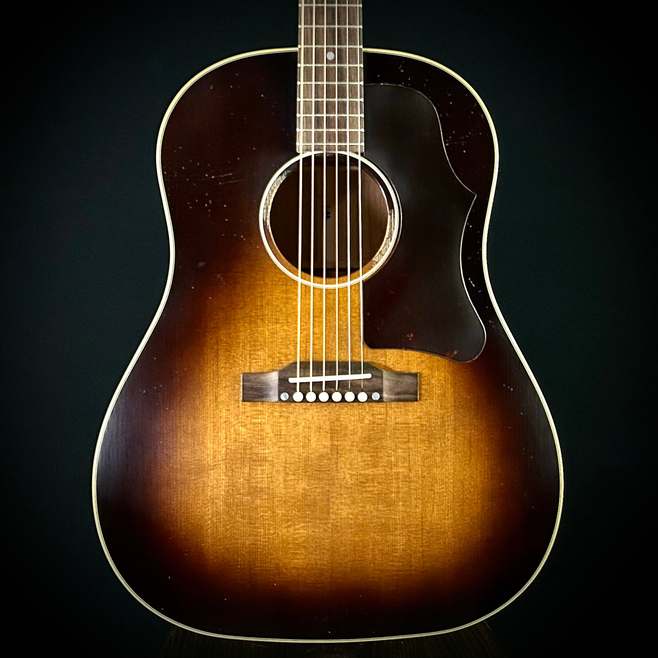 Gibson 1955 J-45 Murphy Lab Light Aged - Vintage Sunburst – Music
