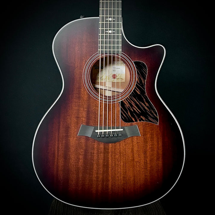 Taylor 324CE