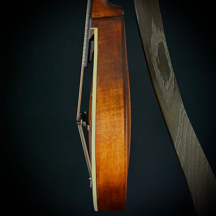 Eastman MD305 - Adirondack Top