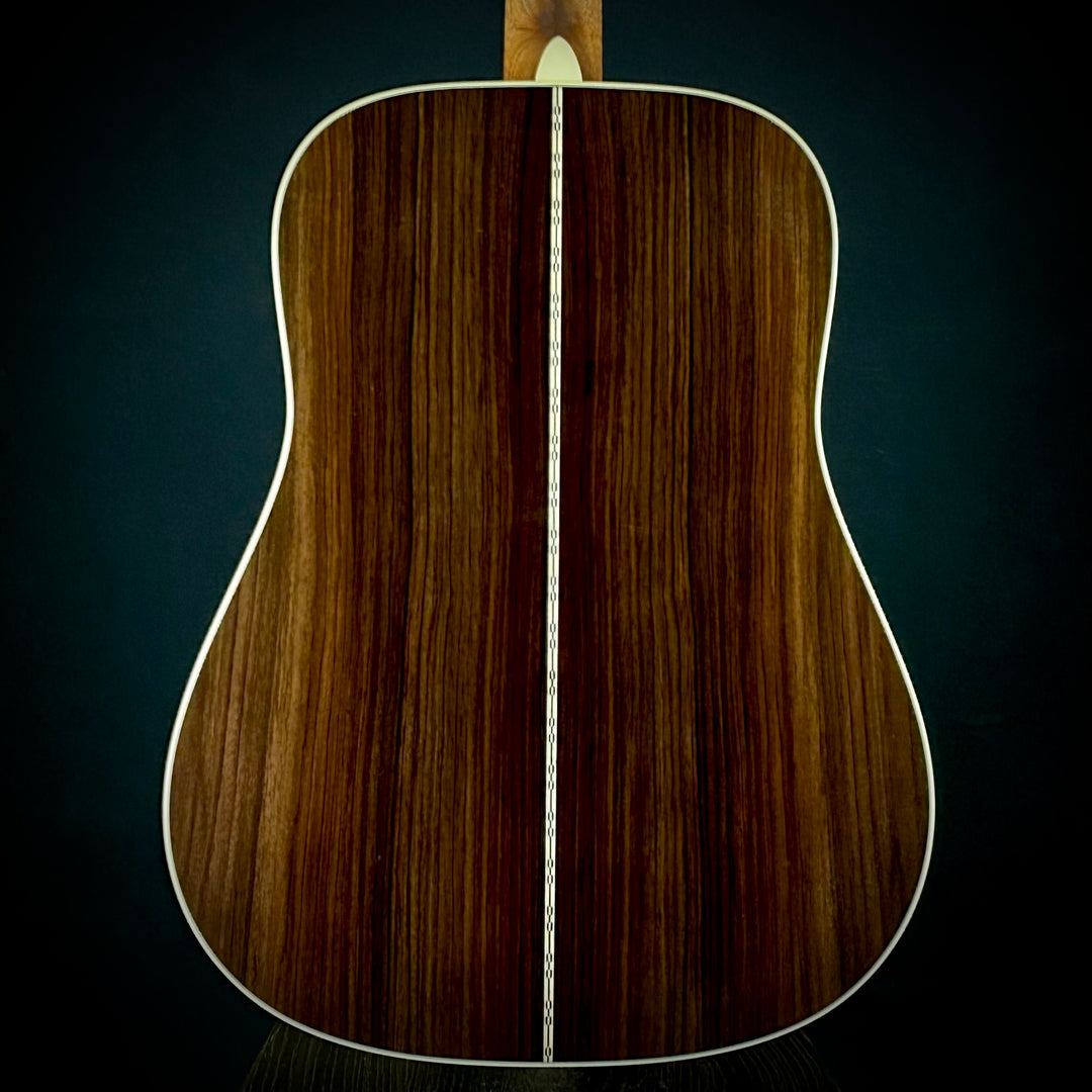 Martin D-28 - New for 2025