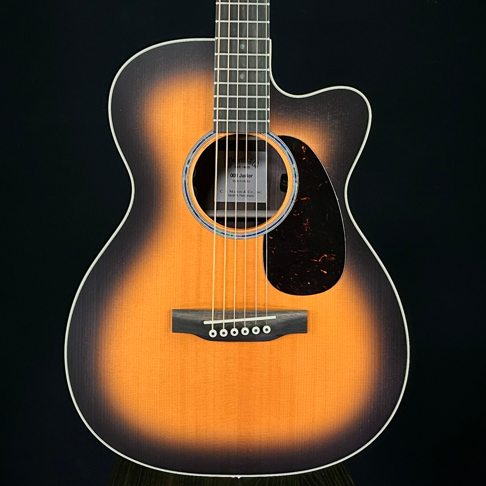 Martin 000C JR E Walnut - Burst – Music Villa MT