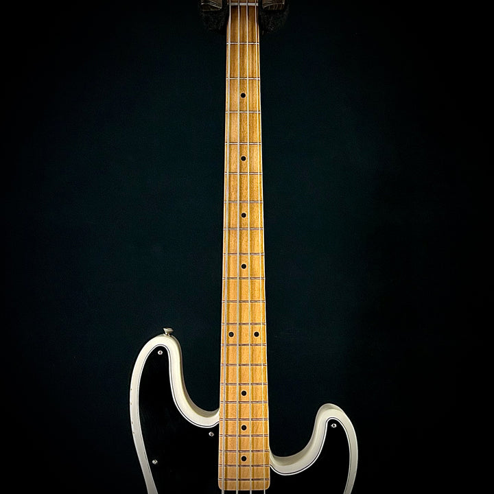 Fender Mike Dirnt Road Worn Precision Bass