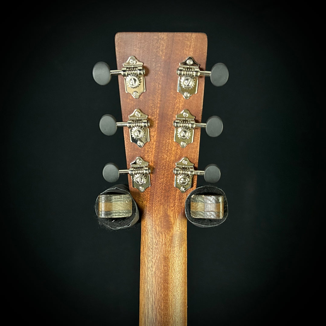 Martin 000-10E Retro