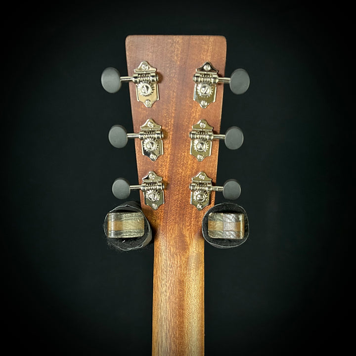 Martin 000-10E Retro