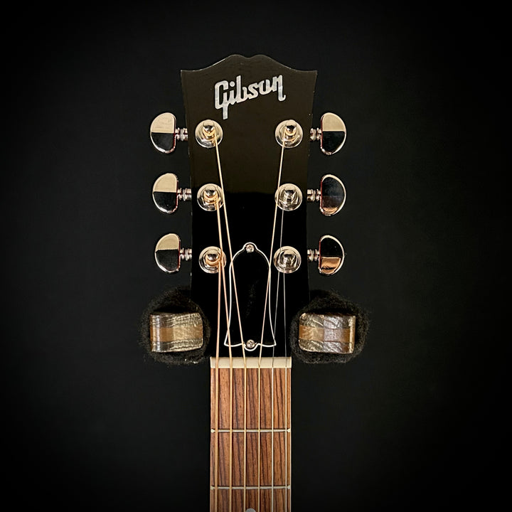 Gibson J-45 Standard - Antique Natural