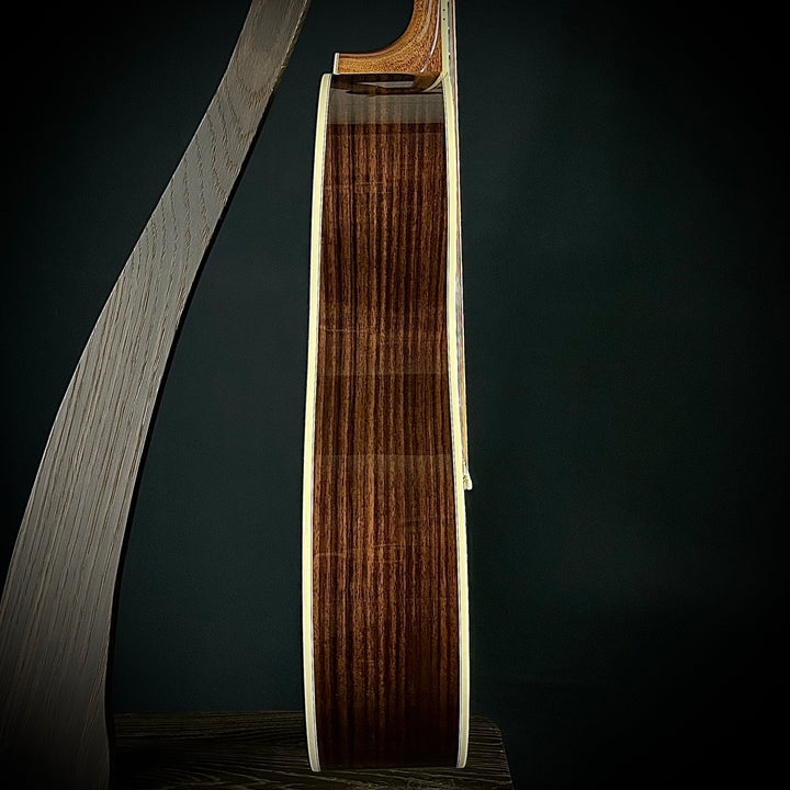 Martin 000-42 - New for 2025