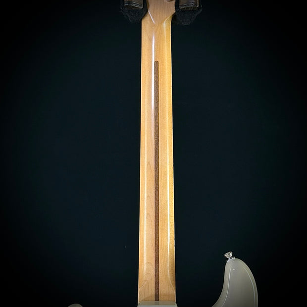 Fender Parallel Universe Whiteguard Stratocaster (USED)