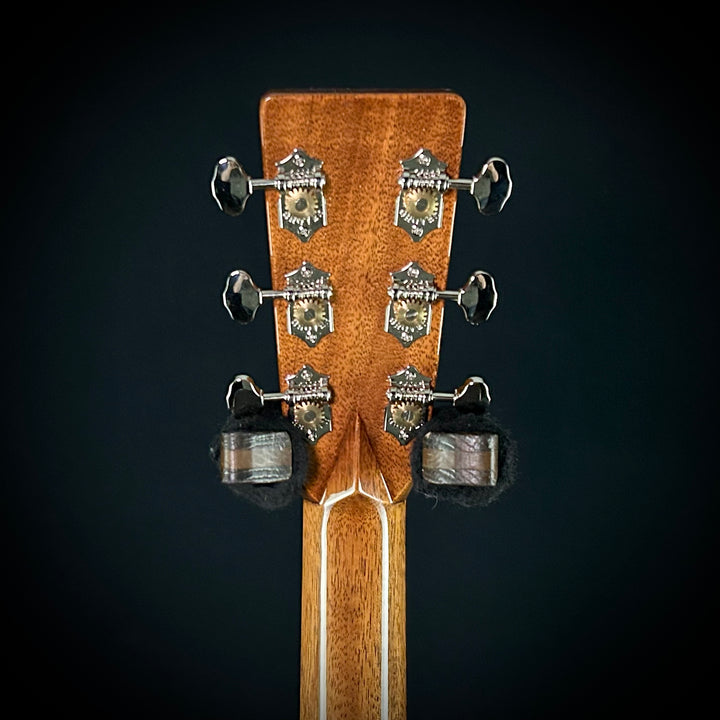 Martin 000-EC 30th Anniversary LTD