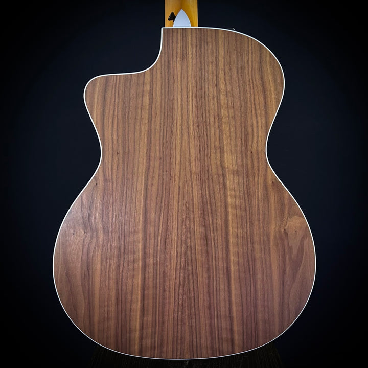 Taylor 214CE