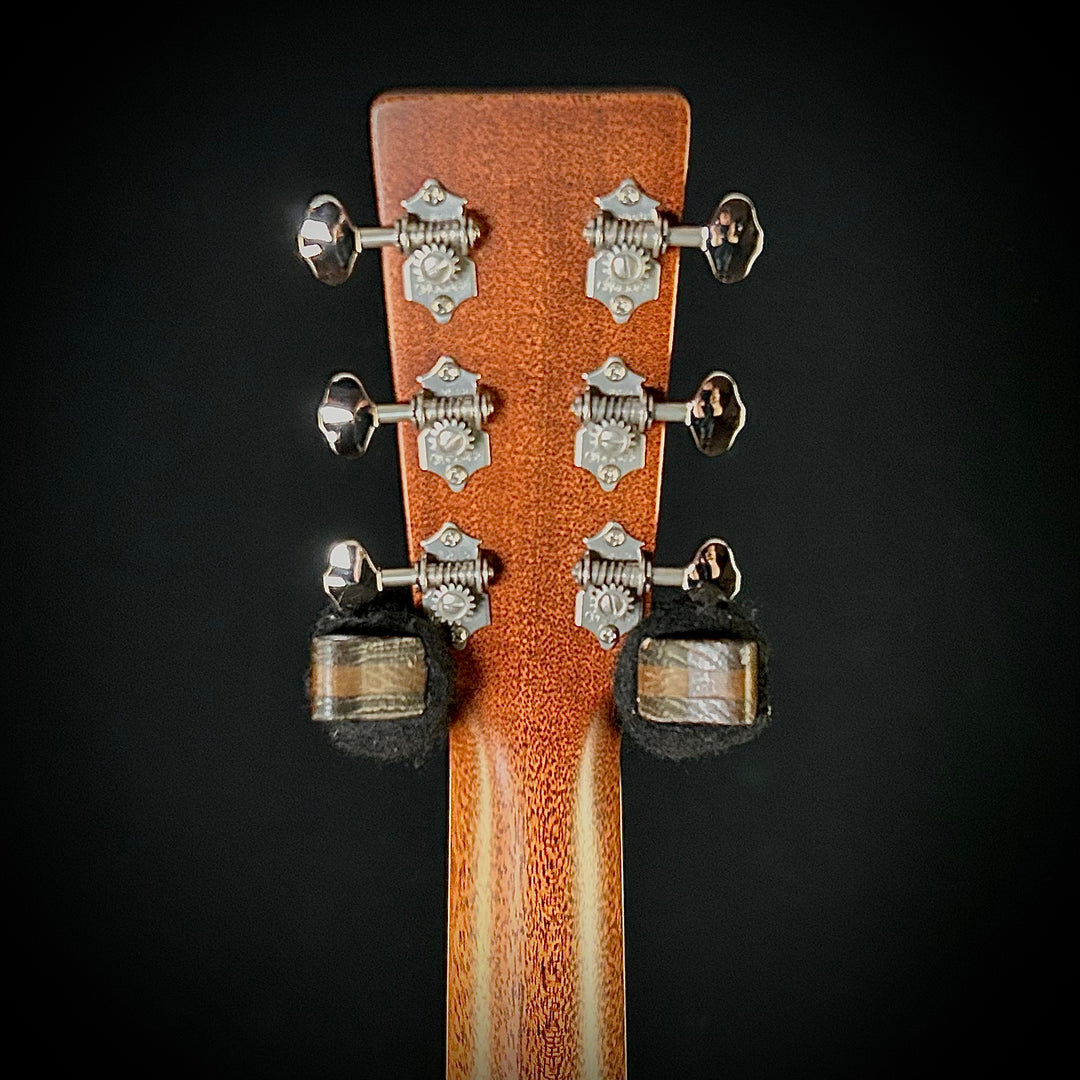 Martin Custom Shop 36 Style - Adirondack Top