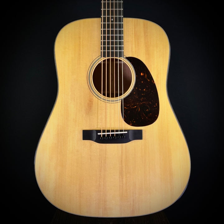 Martin Custom Shop D-18 -  Adirondack