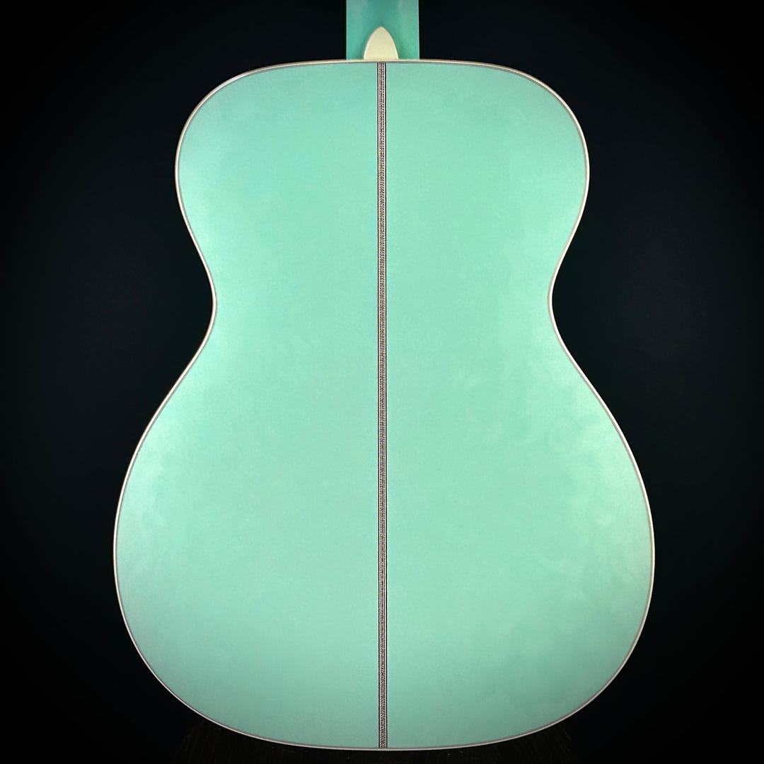 Martin Music Villa OM Quilted Maple - Translucent Teal