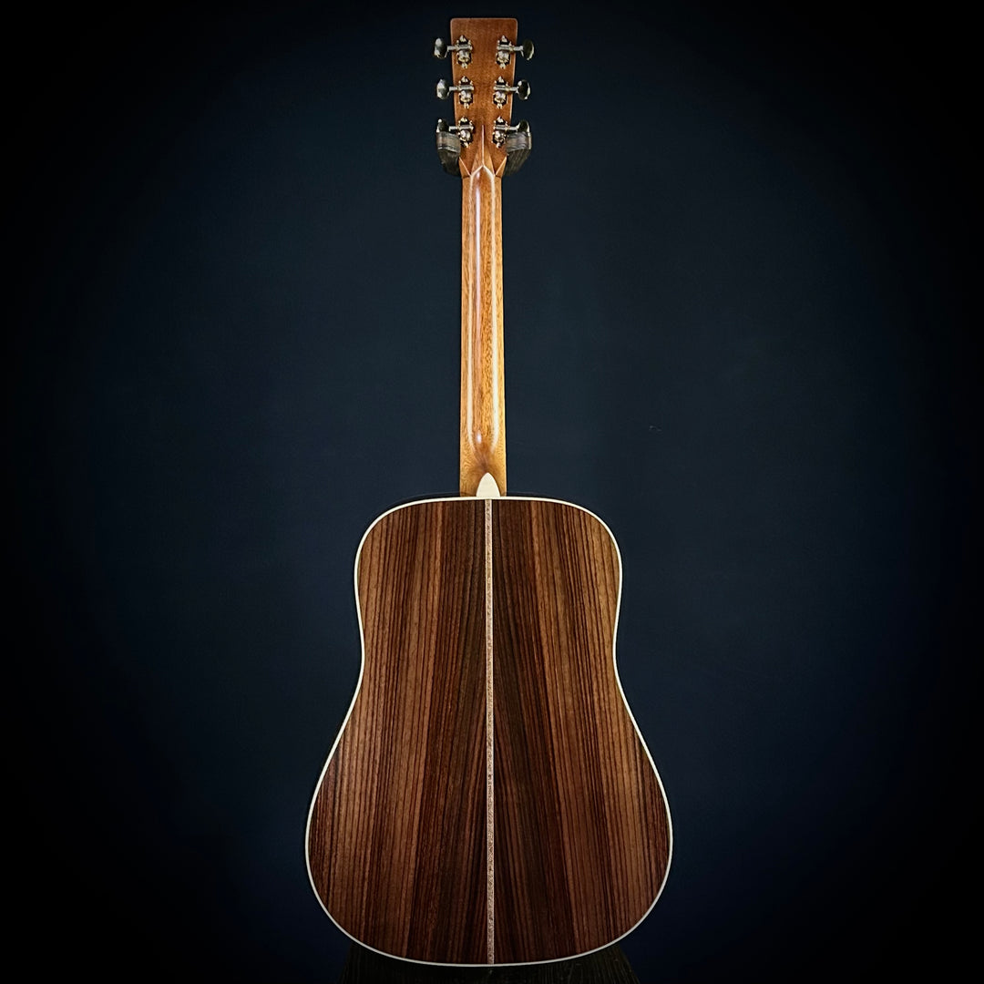 Martin D-28 Modern Deluxe