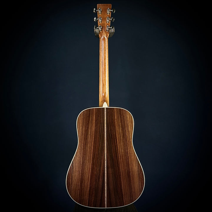 Martin D-28 Modern Deluxe