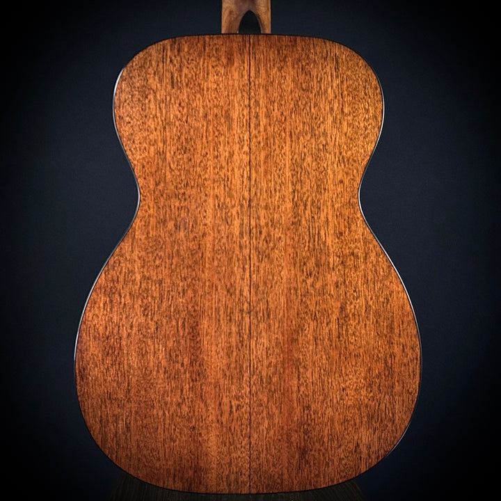 Martin 00-18
